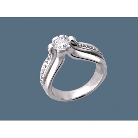 Кольцо из серебра 925 с Фианитом У15К150277